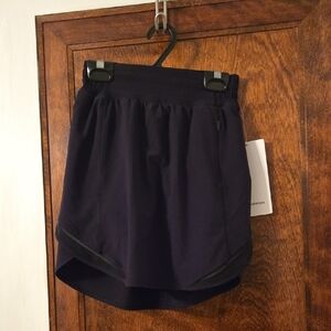 NWT Lululemon Hotty Hot Skirt